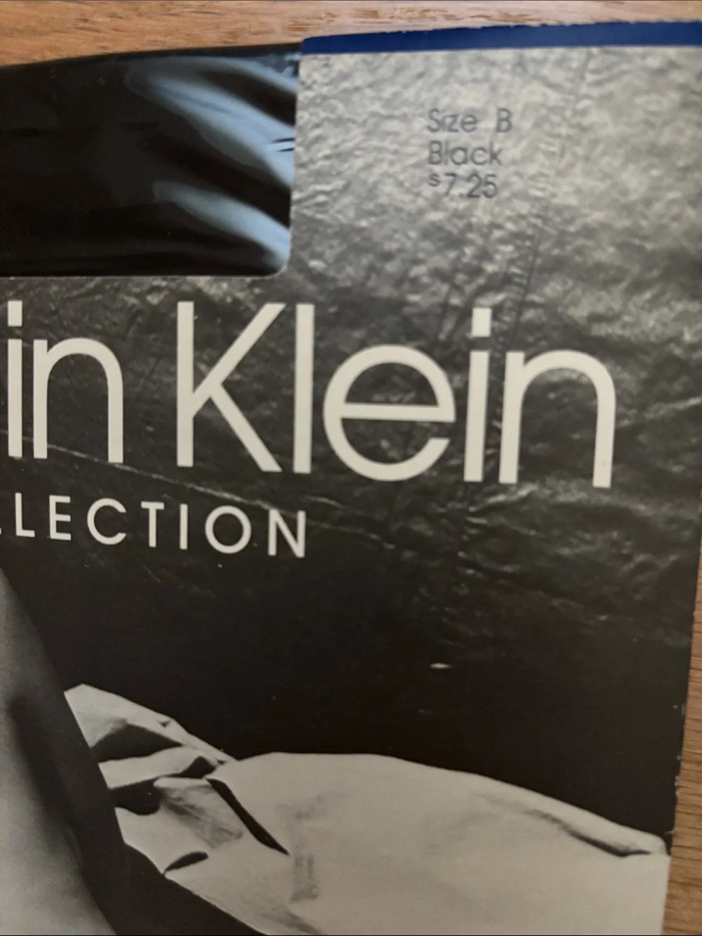 Calvin Klein Ultra Sheer Light Lycra Pantyhose - Black